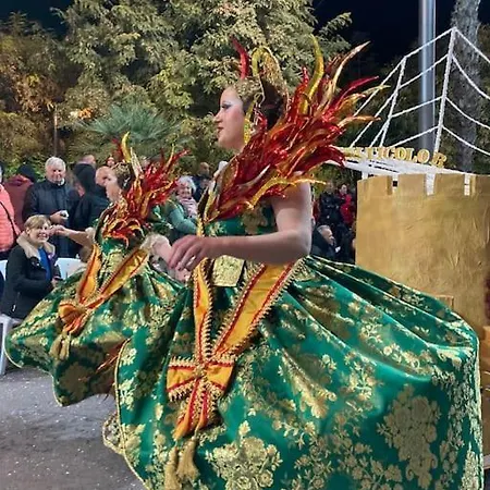 New! Romantic House At Red In Torrevieja! Σπίτι διακοπών *