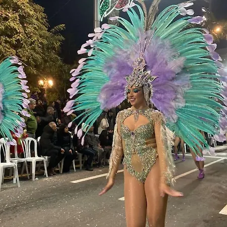 New! Romantic House At Red In Torrevieja! Σπίτι διακοπών