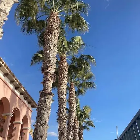 Σπίτι διακοπών New! Romantic House At Red In Torrevieja! *