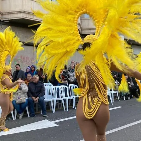 New! Romantic House At Red In Torrevieja!