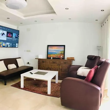 New! Romantic House At Red In Torrevieja! Torrevieja